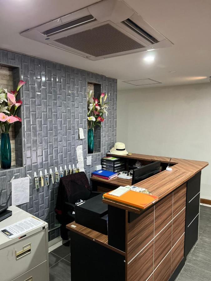 Galaxy Suites Pattaya Exterior foto